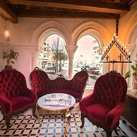Julia Hotel 2*